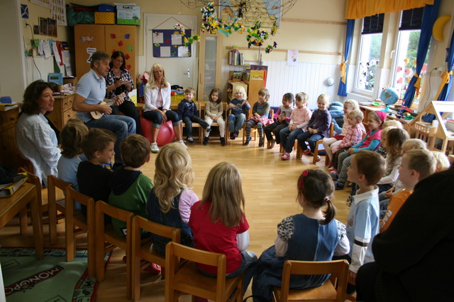 gal/2010/2010 Saitentwist Kita Dreistein 13.09/2010 Saitentwist Kita Dreistein 13.09 001.jpg